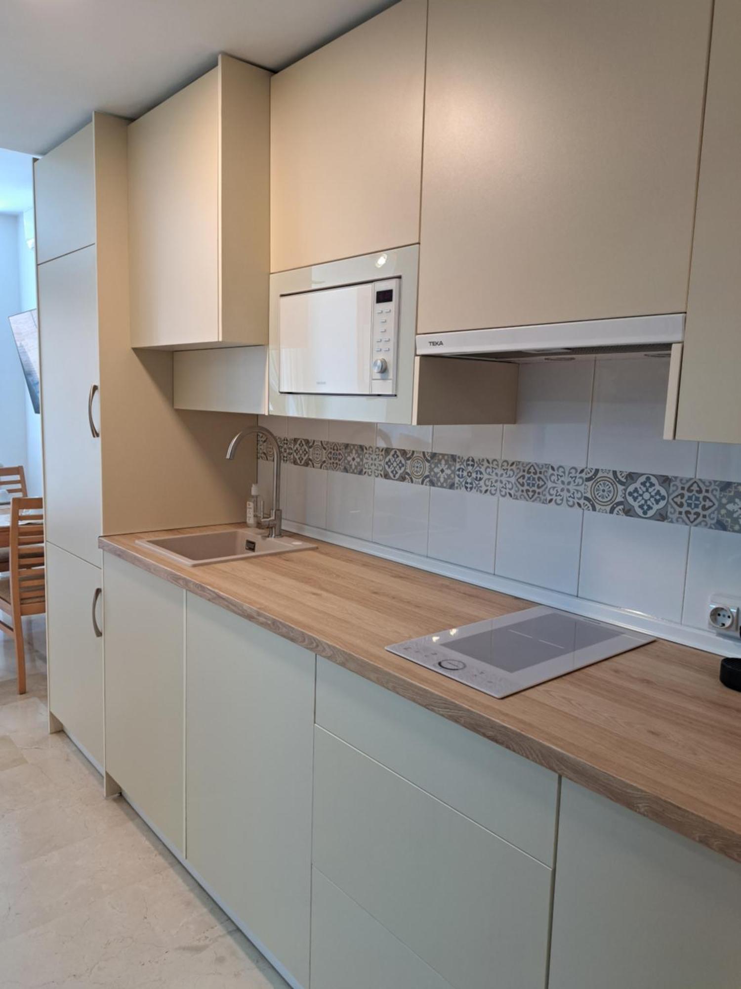 Apartment Ivory *